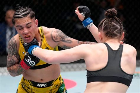 jessica andrade nip slip|UFC star Jessica Andrade reveals her BREAST slipped out。